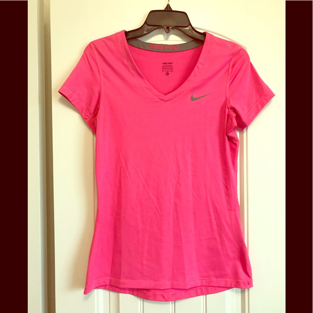 NIKE Pro V-Neck shirt  Hot Pink